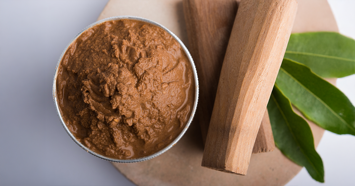 Sandalwood and milk face pack